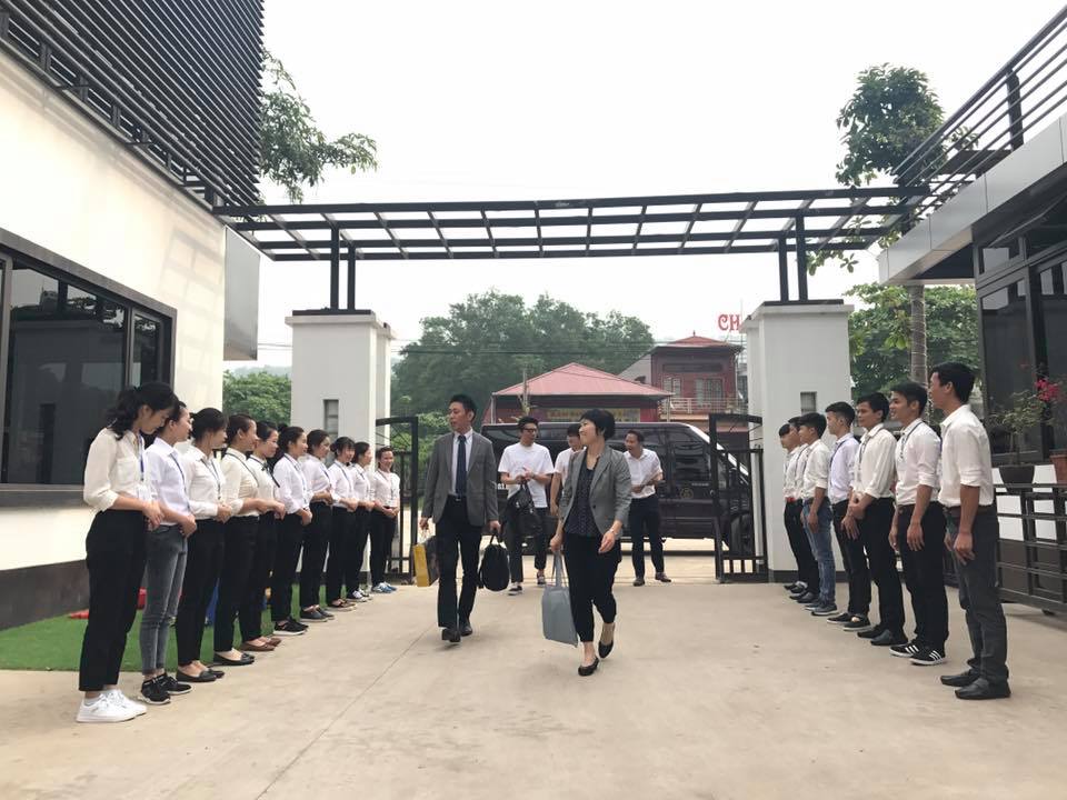 Hoang Long Huresu continuously recruits