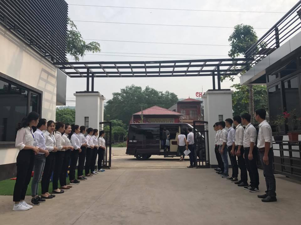 Hoang Long Huresu continuously recruits